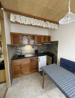Prodám kuchyňskou linku včetně spotřebiču 223cm - 2