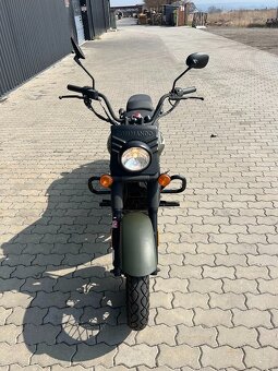 2020 UM RENEGATE COMMANDO 125 ccm naj 6000 km - 2