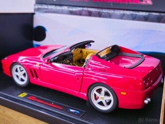 Ferrari SuperAmerica 1:18 HotWheels ELITE - 2