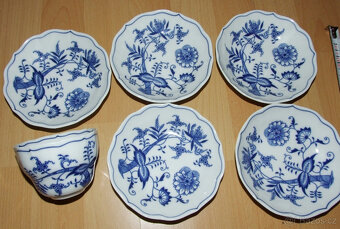 cibulák - porcelánka Dubí z dob ČSSR - 2