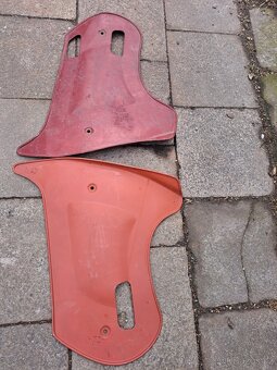 Jawa boční plechy motoru - 2