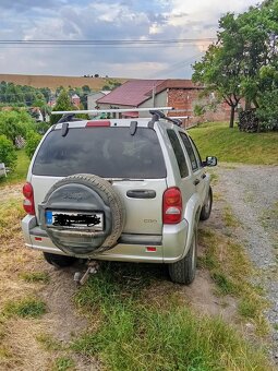 Jeep Cherokee - 2
