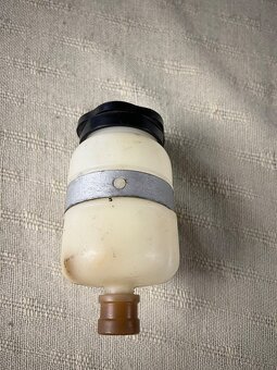 Nádobka na brzdovou kapalinu - filicia, Octavia - 2