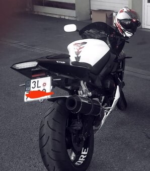 Yamaha YFZ R1 2002 - 2