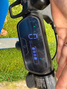 Elektrická koloběžka - Ninebot eKickScooter C2 Pro E - 2