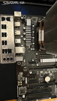 GIGABYTE GA-970A-DS3P + AMD FX-8350 (8C/8T) - 2