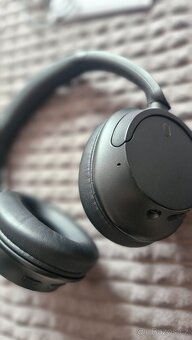 Prodám bezdrátová sluchátka SONY WH-CH720N v záruce - 2