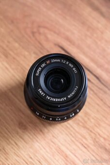 Fujifilm XF 23 mm f/2 R WR (černý) - 2