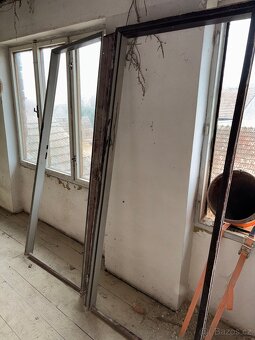 Plechová futra levá 80cm + dveře - 2