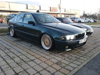 BMW e39 523i - 2