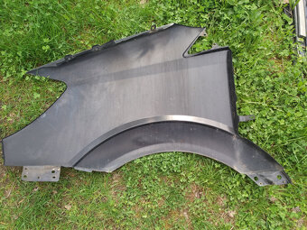 Mercedes Sprinter 906 pravý přední blatník - 2
