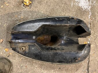 Nádrž Jawa - CZ - 2