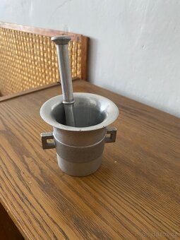 Hliníkový hmoždíř s tloukem - 2