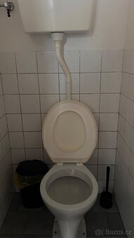 Záchodové mísy a pisoáry - 2