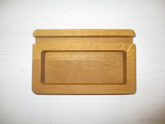 Stojánek na mobil- masiv dub - 2