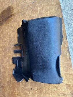BMW E36 díly - plast pod volant - 2