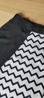 Sukně Timeout - velikost M - 2