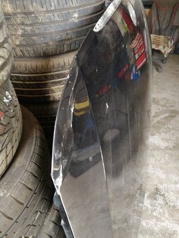 Bmw e90 přední kapota - 2