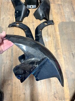 Yamaha R6 carbon - 2