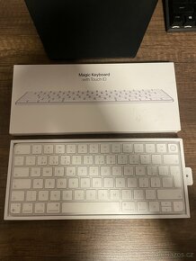 Apple Magic Keyboard s Touch ID, CZ - NOVÁ - 2