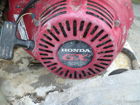 Řezačka asfaltu,řezačka spár,motor Honda GX 270 - 2