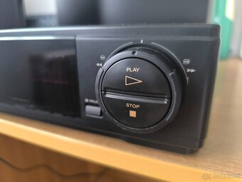 SONY SLV 225 - 2