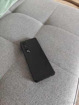 Samsung fold 3 - 2
