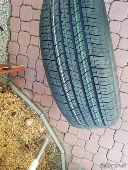 Letní pneu Nexen 245/65R18 110H - 2