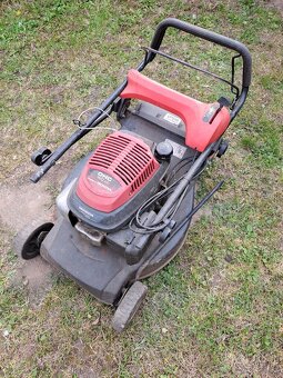 Prodám sekačku s motorem Honda - 2