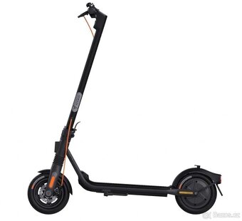 Segway ninebot F2 pro elektrokolobezka - 2