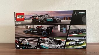 LEGO 76909 Mercedes-AMG F1 W12 E Performance a Mercedes-AMG - 2