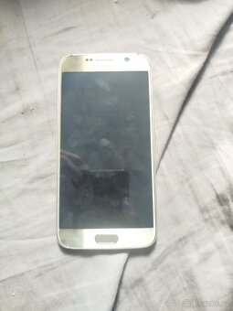 Samsung s6 bez zadního skla (rootovaný na androind 13) - 2