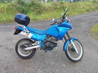 Suzuki DR 650 RSE - 2