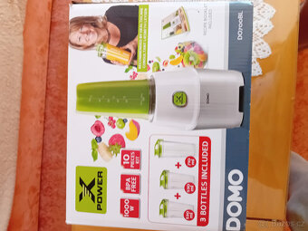 Prodám nový nerozbalený mixér DOMO D 700 BL - 2