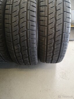 215/65 r16C 215/65/16C - 2