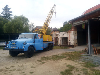 Tatra 148 autojeřáb - 2