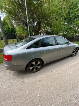 Audi A6 2.4i V6 130kW - 2