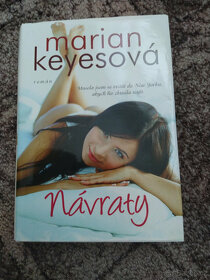Třígrošový román - Bertolt Brecht, Návraty -Marian Keyes - 2