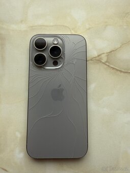iPhone 15 pro 256gb REZRVACE - 2