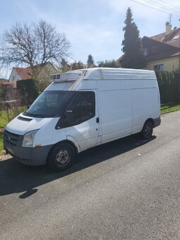 Ford transit chlaďák 330 L - 2