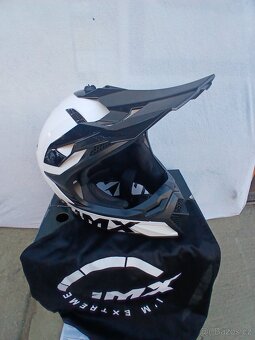 Moto helma 2XL - 2