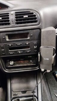 Držák telefonu Peugeot 406 - 2