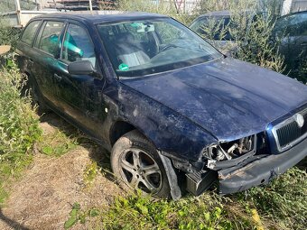 Prodám náhradní díly ze Škoda octavia kombík - 2