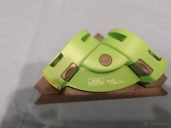 Laserový úhelník - 2
