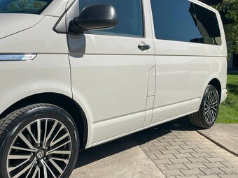 VW Multivan T6.1 DSG 2.0TDI 110kw ASCOT GREY DPH kamera - 2