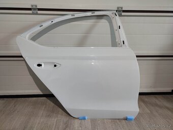 Škoda Octavia IV-dveře boční PP, PZ, kufrové, zadní nár - 2