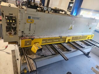 Hydraulické tabulové nůžky CNTA 3150/6,3 - 2