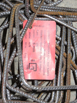 OCELOVÝ TŘMÍNEK 180x150x6 - 2