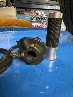 MV Agusta F4 Brutale 750 - 2