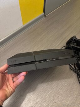 PlayStation 4 1TB, 2x DualShock, 4x hra - 2